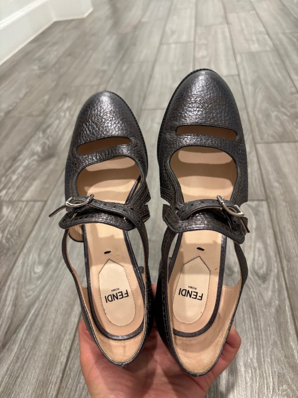 FENDI vintage pumps